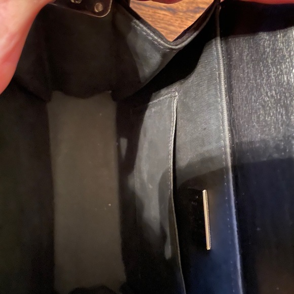 Stuart Weitzman shoulder bag - Picture 5 of 13